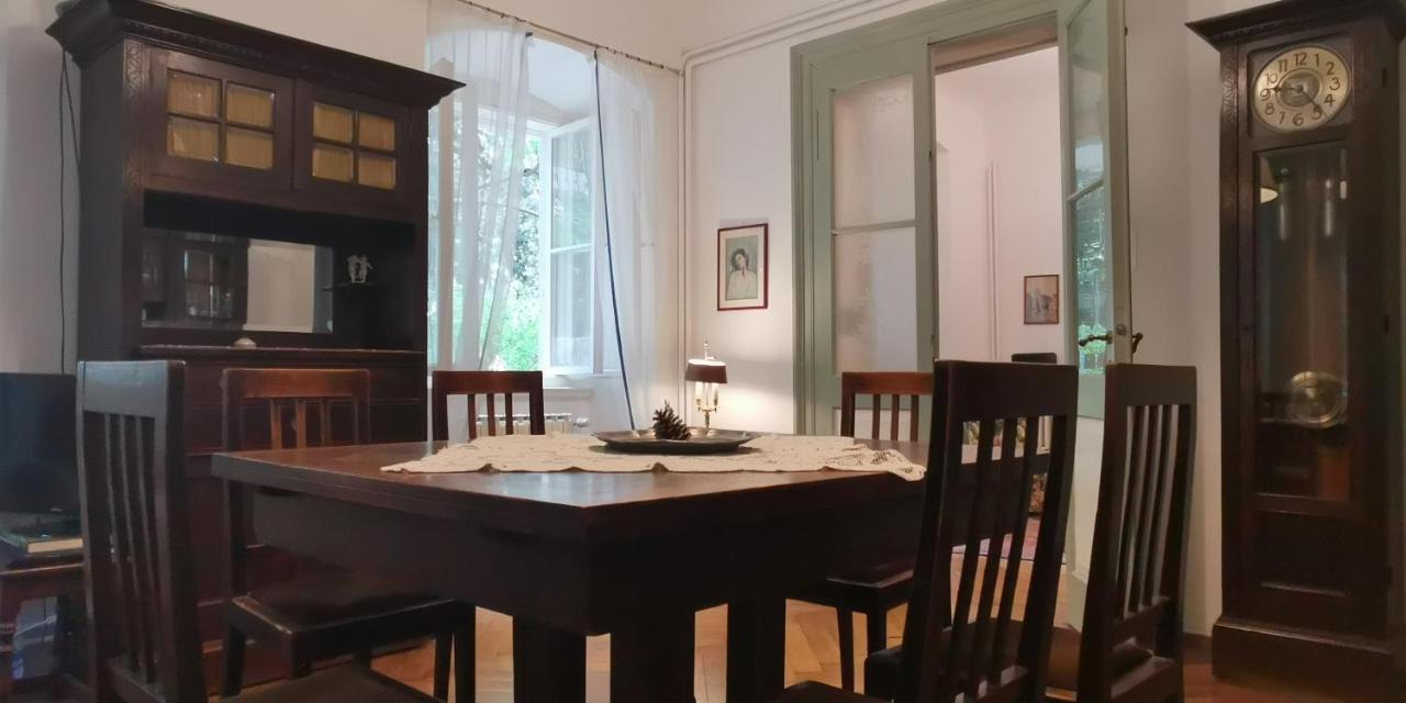 Charming Apartment In A 19Th Century Villa Trieste Eksteriør billede